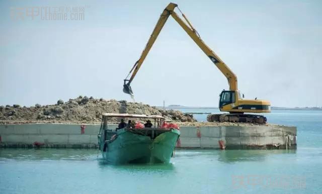 海南臨高挖掘機填海造廠引眾怒 工業化思維與生態紅線的最強博弈